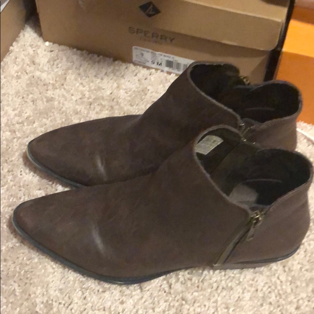 Rocket dog ankle booties